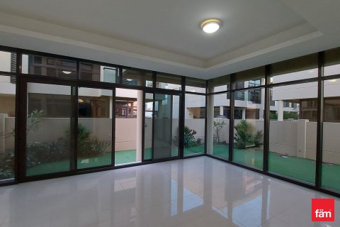 Kaupunkipientalo Dubai, Arabiemiraatit 3 makuuhuonetta, 253 m2 № 719850 - kuva 10