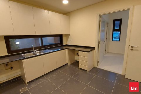 Kaupunkipientalo Dubai, Arabiemiraatit 3 makuuhuonetta, 253 m2 № 719850 - kuva 4