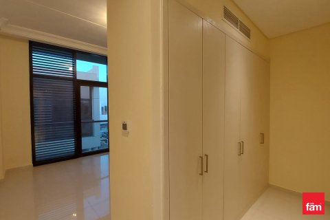 Kaupunkipientalo Dubai, Arabiemiraatit 3 makuuhuonetta, 253 m2 № 719850 - kuva 12