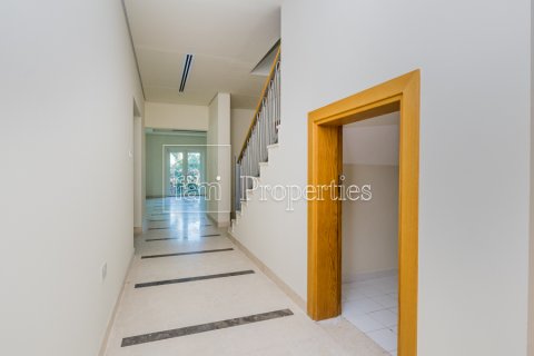 Kaupunkipientalo Al Furjan, Dubai, Arabiemiraatit 3 makuuhuonetta, 224 m2 № 719849 - kuva 12