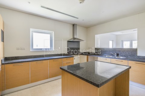 Kaupunkipientalo Al Furjan, Dubai, Arabiemiraatit 3 makuuhuonetta, 224 m2 № 719849 - kuva 8