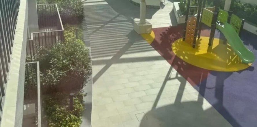 Apartment in Dubai Studio City, UAE 34 sq.m. № 728690