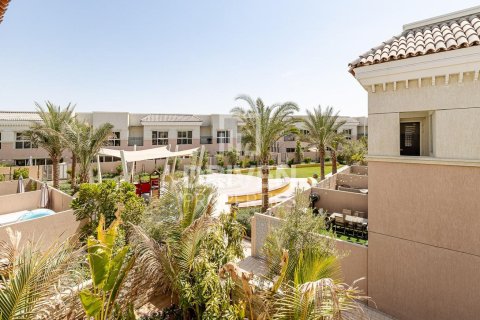 Radhus till försäljning i Jumeirah Golf Estates, Dubai, UAE 2 sovrum, 134.43 kvm Nr. 743549 - fotografi 2
