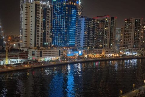 Huoneisto Business Bay, Dubai, Arabiemiraatit 50 m2 № 677821 - kuva 13