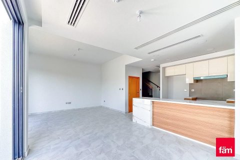 Řadový dům v Dubai, SAE 4 ložnice, 313.8 m² Č.: 645047 - fotografie 3