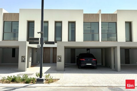 Kamienica do wynajęcia w Dubai, ZEA 3 sypialnie, 174 mkw., nr 645023 - zdjęcie 2