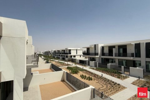 Kamienica do wynajęcia w Dubai, ZEA 3 sypialnie, 174 mkw., nr 645023 - zdjęcie 1
