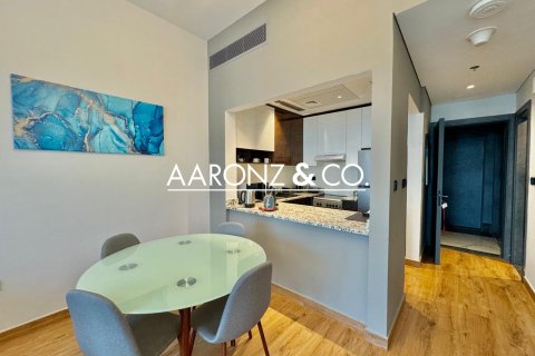 Byt v Dubai Marina, SAE 1 ložnice, 64.5 m² Č.: 670552 - fotografie 12