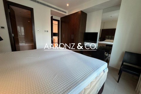 Appartement à louer à Jumeirah Lake Towers, Dubai, EAU 2 chambres, 93 m2 № 670557 - photo 8