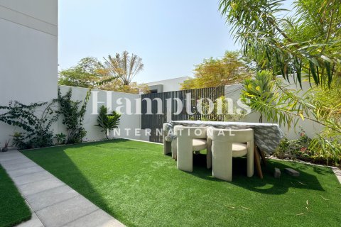 Townhouse de închiriat în Arabian Ranches 3, Dubai, EAU 3 dormitoare, 194.12917977 mp.  №754649 - poză 20