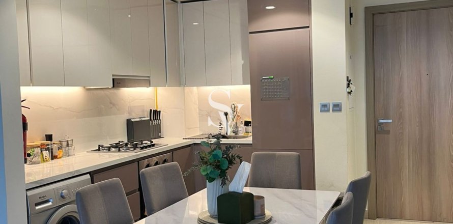 Apartament në Meydan, Dubai, Emiratet e Bashkuara Arabe 2 dhoma gjumi, 70 m2. № 705078