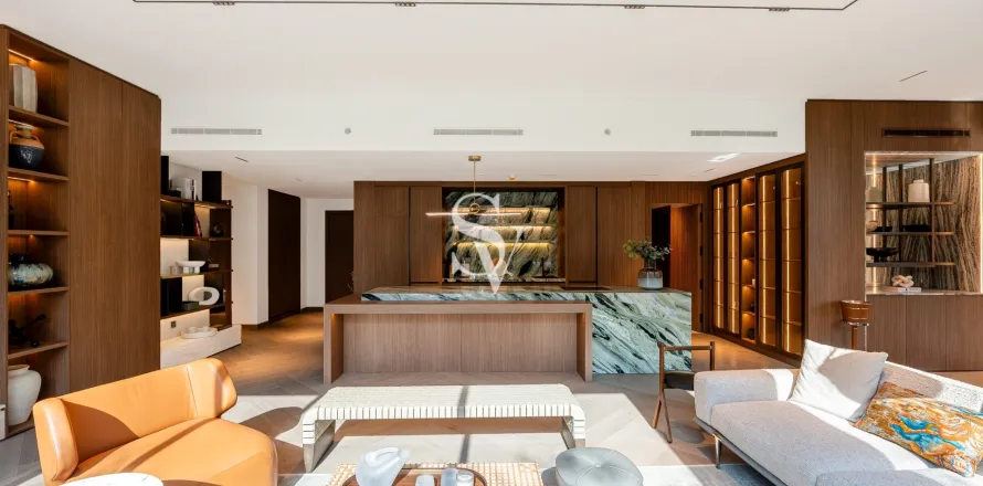 Apartment i Dubai, UAE 2 soveværelser, 212 kvm № 660166