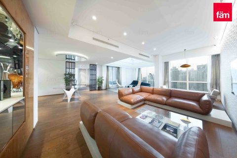 Huoneisto Dubai Marina, Arabiemiraatit 5 makuuhuonetta, 564.1 m2 № 647957 - kuva 1