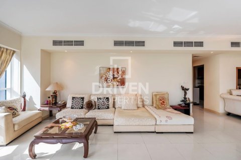 Jumeirah Lake Towers、Dubai、UAE にあるマンション販売中 4ベッドルーム、219 m2、No683381 - 写真 3