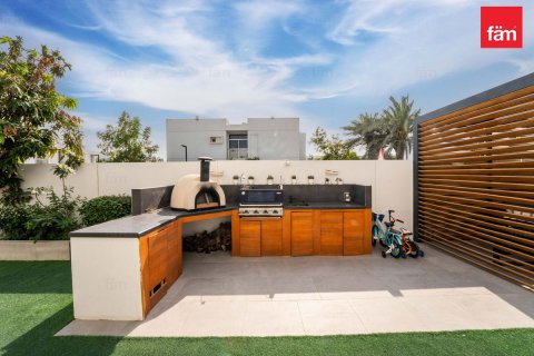 Maison de ville à louer à Dubai, EAU 3 chambres, 333.1 m2 № 695114 - photo 23