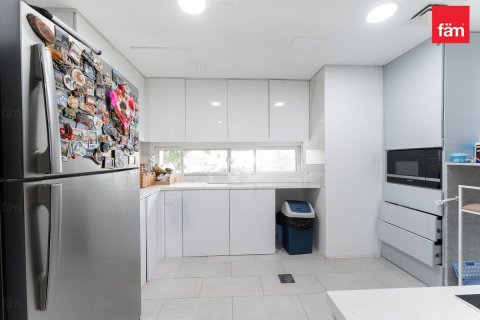 Townhouse de închiriat în Dubai, EAU 3 dormitoare, 333.1 mp.  №695114 - poză 5
