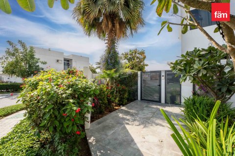 Maison de ville à louer à Dubai, EAU 3 chambres, 333.1 m2 № 695114 - photo 14