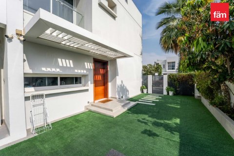 Townhouse de închiriat în Dubai, EAU 3 dormitoare, 333.1 mp.  №695114 - poză 10