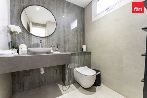 Maison de ville à louer à Dubai, EAU 3 chambres, 333.1 m2 № 695114 - photo 12