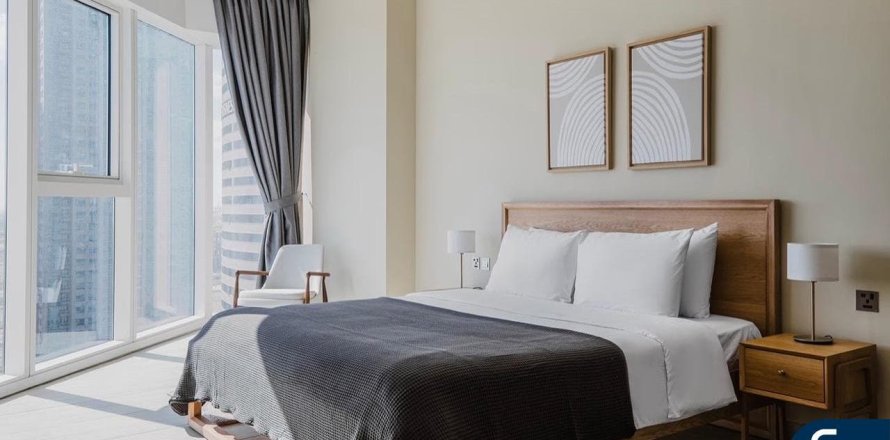 Huoneisto Jumeirah Lake Towers, Dubai, Arabiemiraatit 1 makuuhuone, 80 m2 № 698257