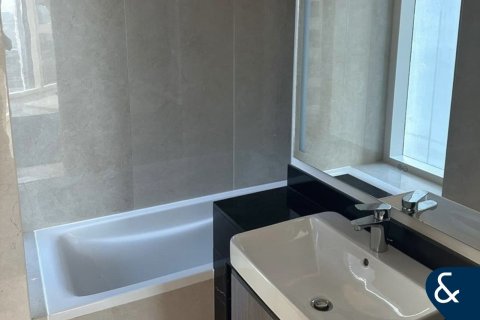 Huoneisto Jumeirah Lake Towers, Dubai, Arabiemiraatit 1 makuuhuone, 80 m2 № 698257 - kuva 12