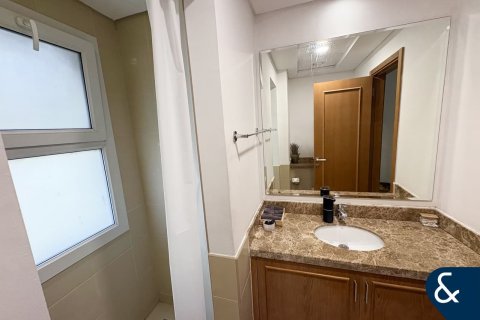 Villa à louer à Dubai Land, Dubai, EAU 3 chambres, 275 m2 № 698253 - photo 12