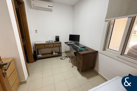 Villa à louer à Dubai Land, Dubai, EAU 3 chambres, 275 m2 № 698253 - photo 19