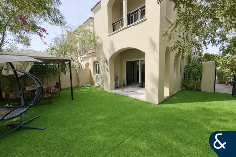 Villa à louer à Dubai Land, Dubai, EAU 3 chambres, 275 m2 № 698253 - photo 1