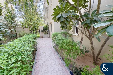 Villa à louer à Dubai Land, Dubai, EAU 3 chambres, 275 m2 № 698253 - photo 17
