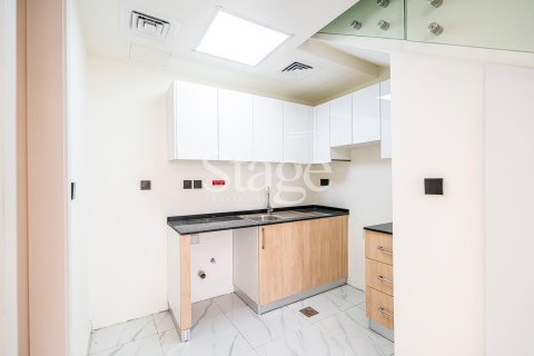 Villa in Rukan, Dubai, UAE 1 bedroom, 53 sq.m. № 639057 - photo 5