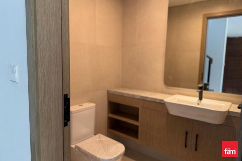 Shtëpi në qytet në Dubai, Emiratet e Bashkuara Arabe 3 dhoma gjumi, 166.2 m2. № 635839 - Foto 10