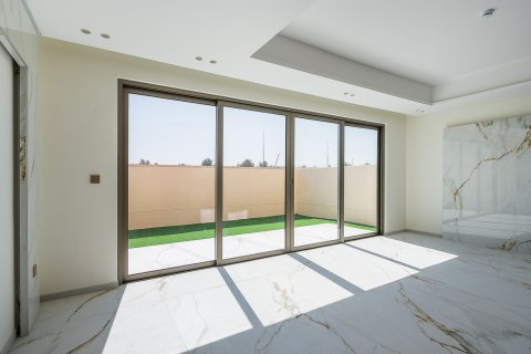 Rijtjeshuis te koop in Jumeirah Golf Estates, Dubai, VAE 3 slaapkamers, 207.55 vr.m., nr 764196 - foto 2