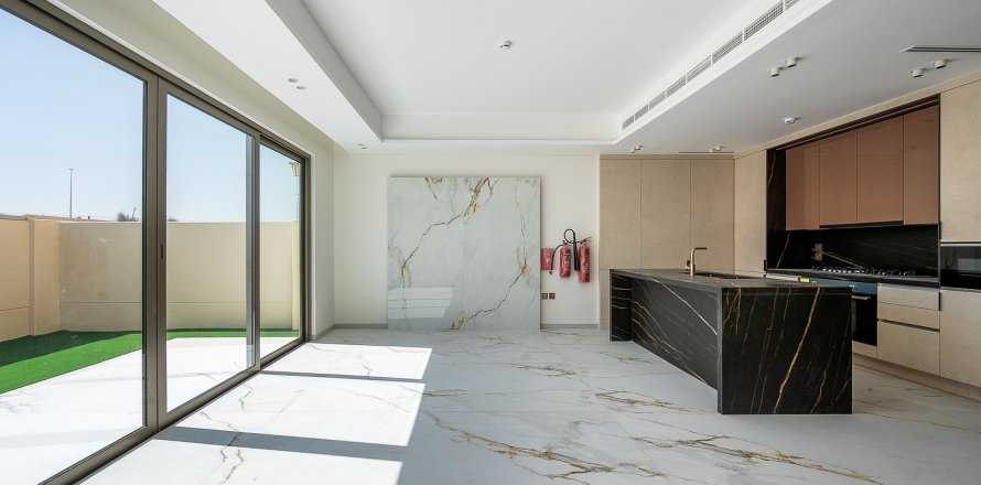 Rijtjeshuis in Jumeirah Golf Estates, Dubai, VAE 3 slaapkamers, 207.55 vr.m. nr 764196