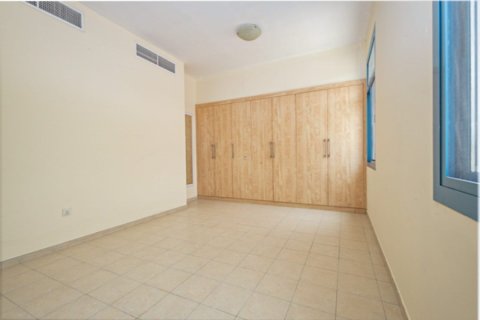 Villa itt: Falcon City of Wonders, Dubai, EAE, 2 hálószoba, 270 m², azonosító: 677360 - fénykép 3