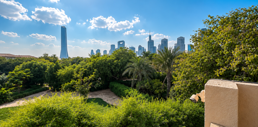 Jumeirah Islands, Dubai, UAE의 빌라 침실 4개, 488제곱미터 번호 734250