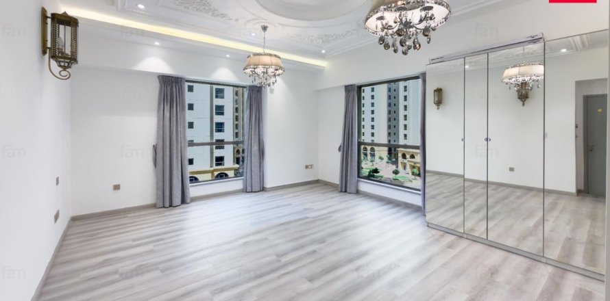 Appartamento a Dubai, EAU 3 camere da letto, 176.9 mq. № 710827