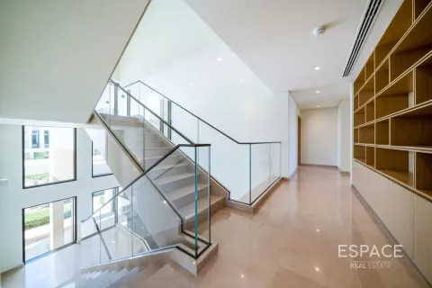 Vila v Dubai Hills Estate, SAE 5 spální, 964 m2 č. 737862 - Fotografia 6