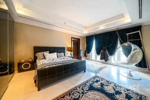Vila u Meadows, Dubai, UAE 6 spavaćih soba, 596 m2 Br. 737861 - fotografija 13