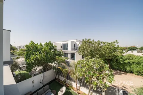 Vila u Dubai Hills Estate, UAE 3 spavaćih soba, 211 m2 Br. 737867 - fotografija 18