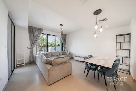 Vila u Dubai Hills Estate, UAE 3 spavaćih soba, 211 m2 Br. 737867 - fotografija 2