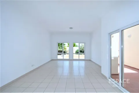 Vila u Meadows, Dubai, UAE 4 spavaćih soba, 332 m2 Br. 737863 - fotografija 14