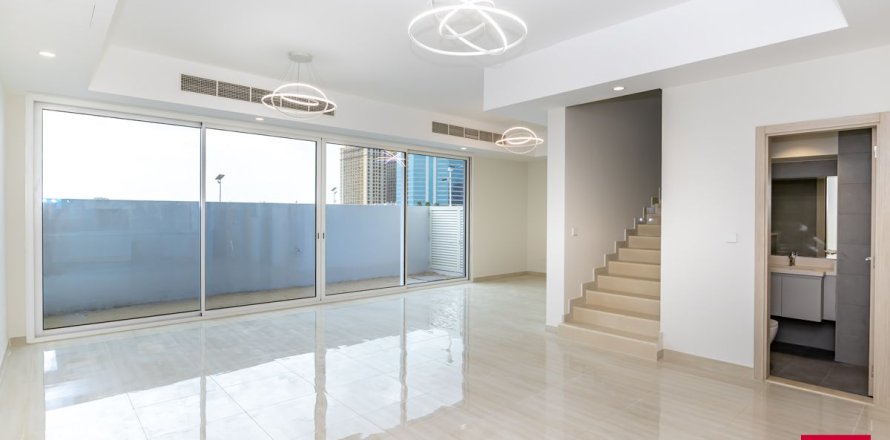 Maison de ville à Dubai Sports City, Dubai, EAU: 4 chambres, 173.6 m2 № 764003