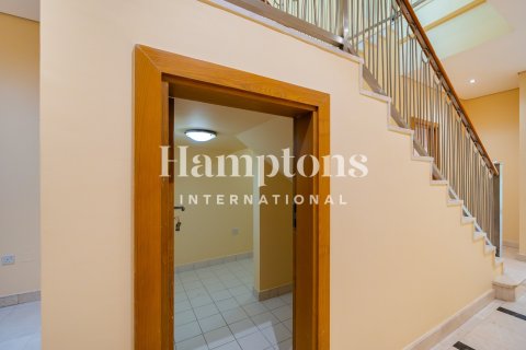 Maison de ville à louer à Al Furjan, Dubai, EAU 3 chambres, 223.98913300 m2 № 650955 - photo 14