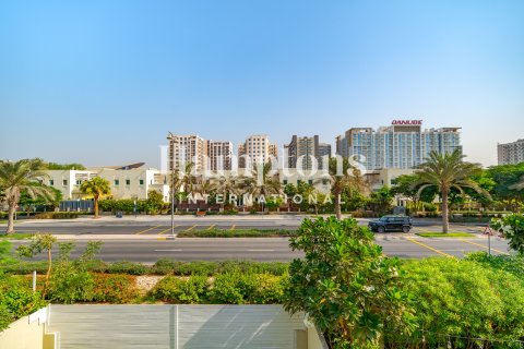 Maison de ville à louer à Al Furjan, Dubai, EAU 3 chambres, 223.98913300 m2 № 650955 - photo 25