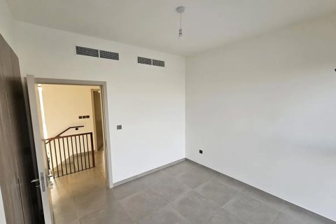 Villa in Jumeirah Village Triangle, Dubai, UAE 3 bedrooms, 173.99988676 sq.m. № 650957 - photo 5