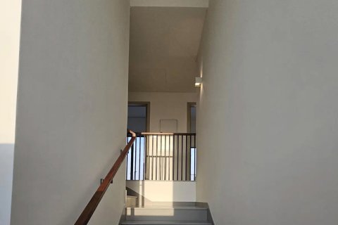 Villa in Jumeirah Village Triangle, Dubai, UAE 3 bedrooms, 173.99988676 sq.m. № 650957 - photo 4