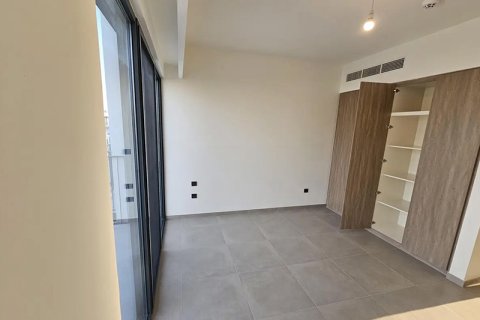 Villa in Jumeirah Village Triangle, Dubai, UAE 3 bedrooms, 173.99988676 sq.m. № 650957 - photo 2