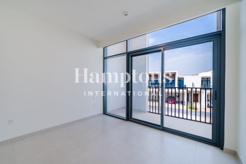 Városi lakóépület itt: Arabian Ranches 3, Dubai, EAE, 4 hálószoba, 185.24858200 m², azonosító: 650954 - fénykép 11