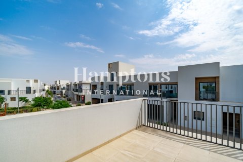 Városi lakóépület itt: Arabian Ranches 3, Dubai, EAE, 4 hálószoba, 185.24858200 m², azonosító: 650954 - fénykép 25