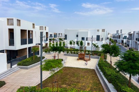 Városi lakóépület itt: Arabian Ranches 3, Dubai, EAE, 4 hálószoba, 185.24858200 m², azonosító: 650954 - fénykép 28